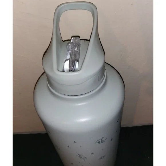 Blogilates 62oz Stainless Steel Double Wall Water Bottle - Picture 2 of 5